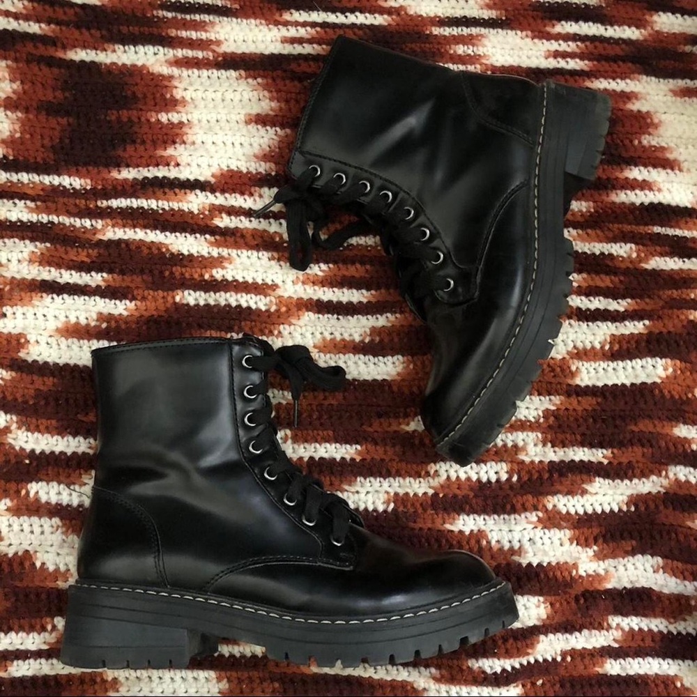 Goth Grunge Biker Black combat lace up ankle leather boots booties gorpcore emo
